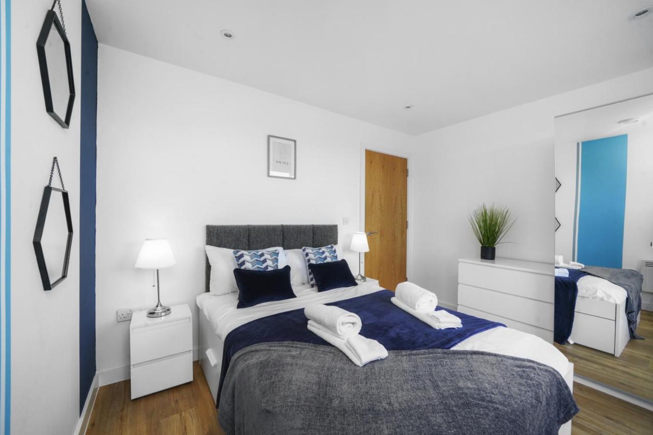 Stunning City Centre Penthouse - Sleeps 10 - Parking Manchester Exterior photo