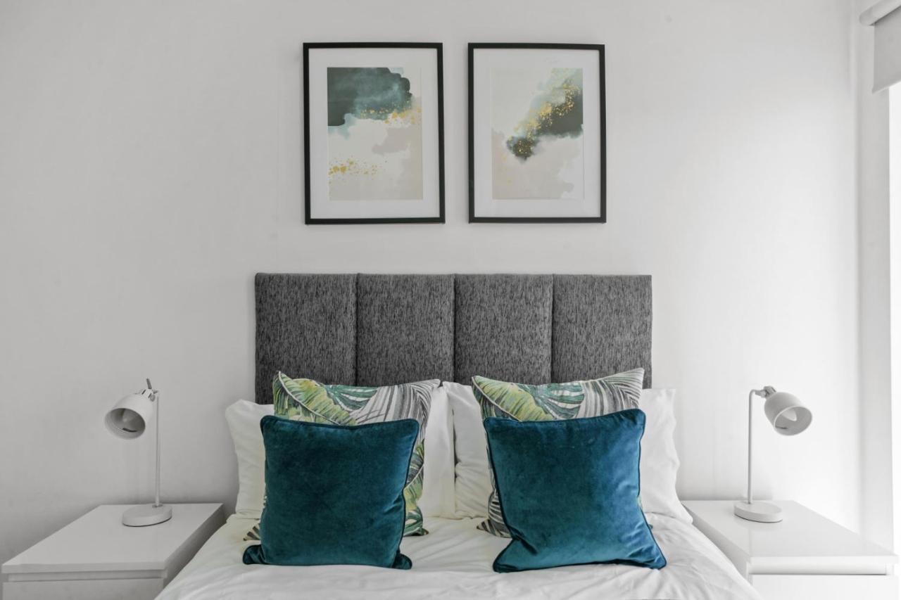 Stunning City Centre Penthouse - Sleeps 10 - Parking Manchester Exterior photo