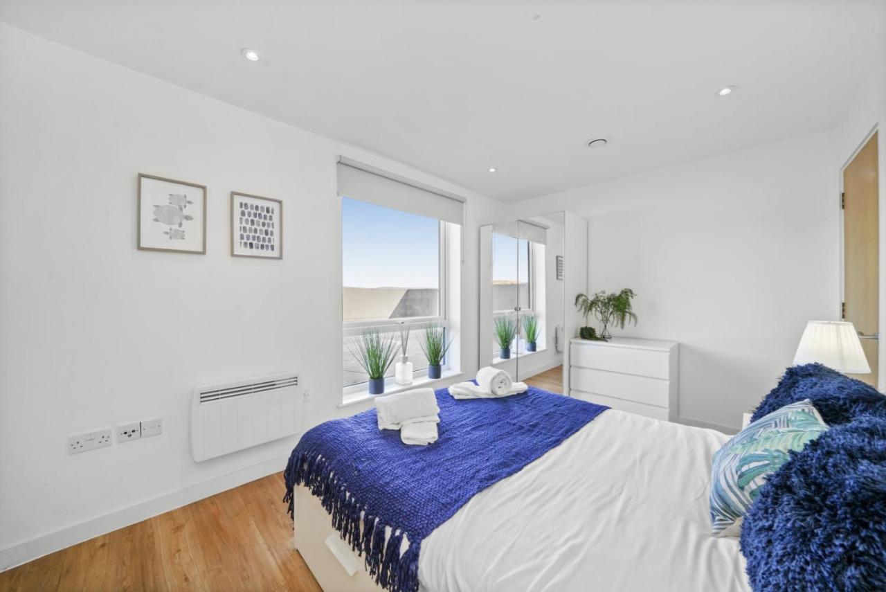 Stunning City Centre Penthouse - Sleeps 10 - Parking Manchester Exterior photo