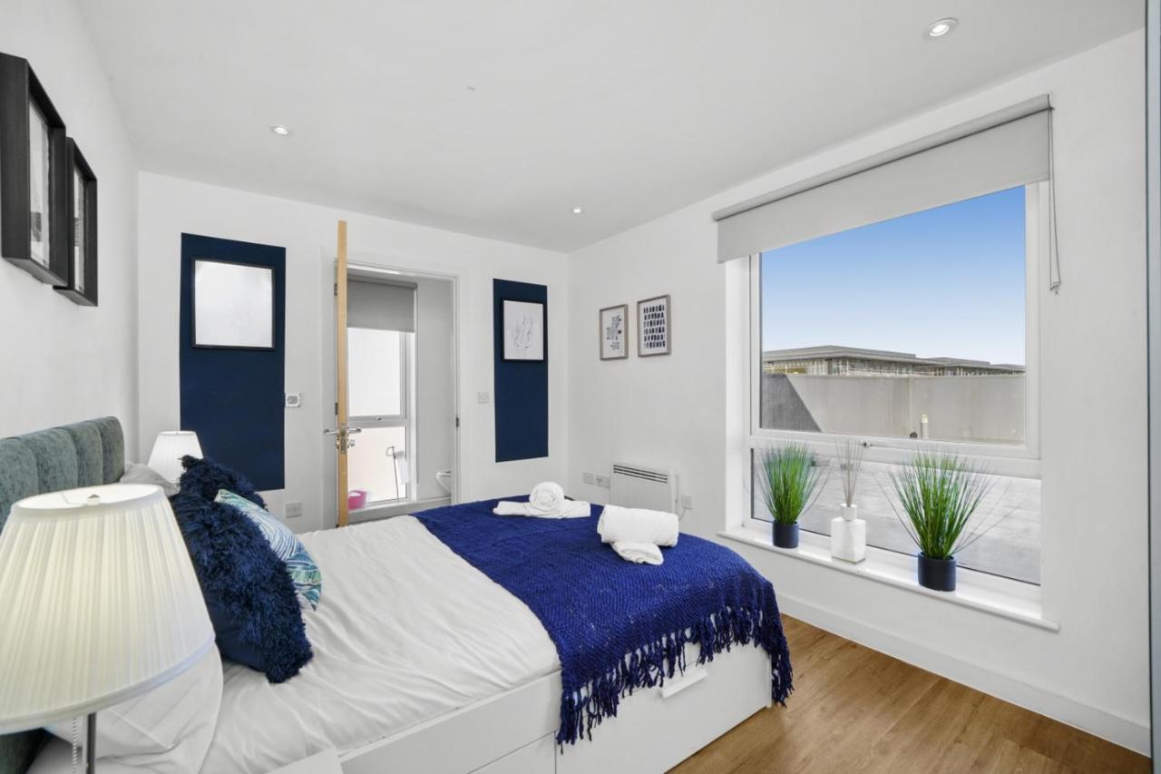Stunning City Centre Penthouse - Sleeps 10 - Parking Manchester Exterior photo